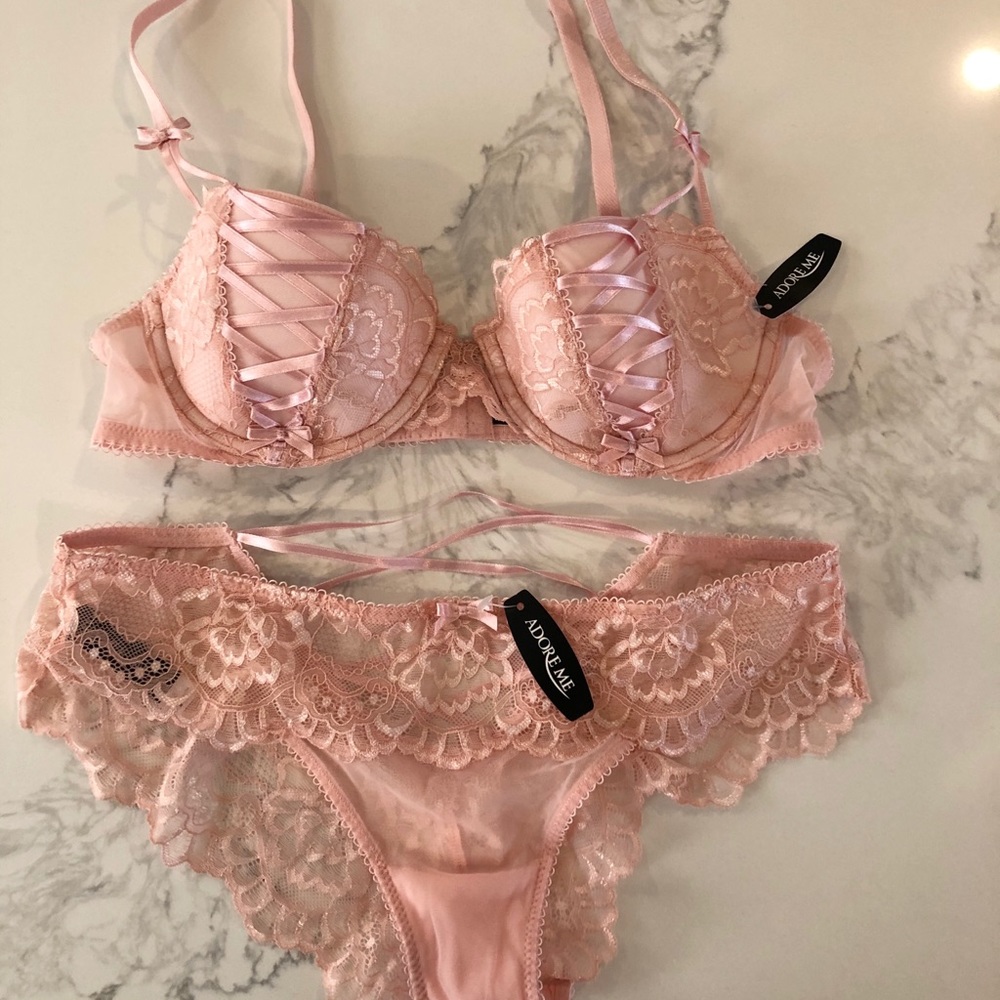 Adore me two piece set